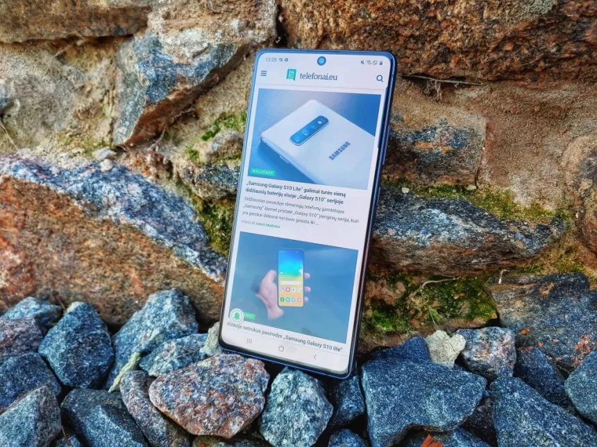 Pigesnė „Samsung Galaxy S20“ flagmanų opcija pasirodys dar šiemet: paaiškėjo galima pristatymo data