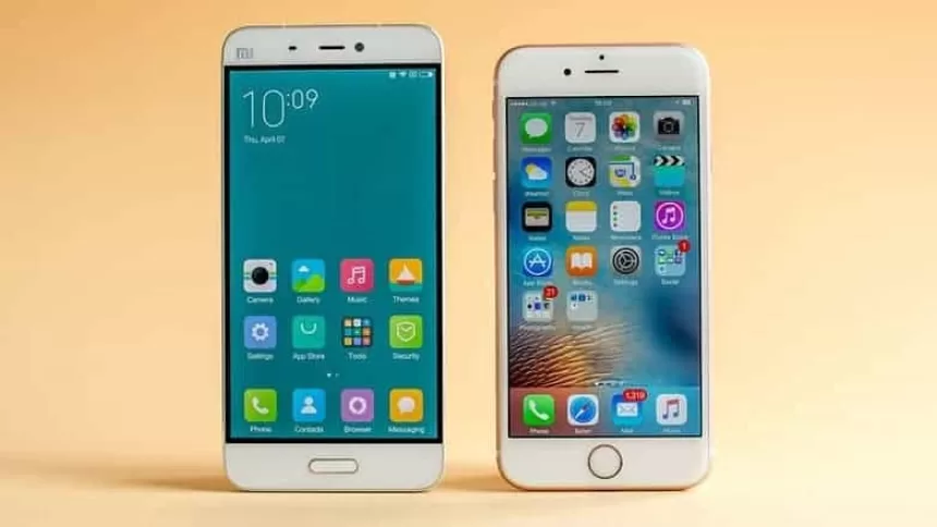 „Apple“  pirmauja išmaniųjų telefonų rinkoje, ketvirti – „Xiaomi“