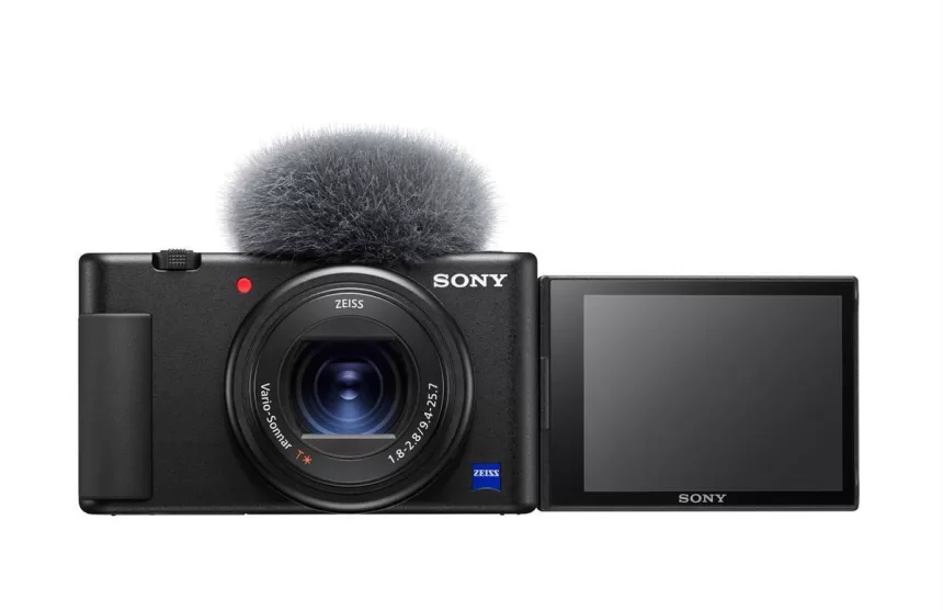 Norėjote pradėti vlogginti? „Sony“ pristato specialiai Jums skirtą kamerą