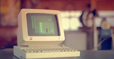 Netoli Maskvos įsikūrusiame Lenino muziejuje iki šiol veikia „Apple II“ kompiuteriai