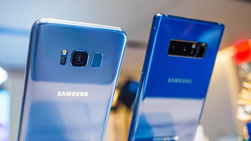 „Samsung Galaxy S8/S8+” ir „Galaxy Note 8” savininkams - liūdna žinia