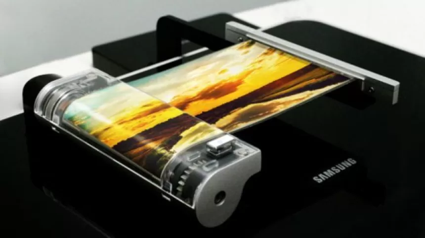 Sulenkiamas „Samsung Galaxy X“ telefonas gali būti pristatytas metų pabaigoje