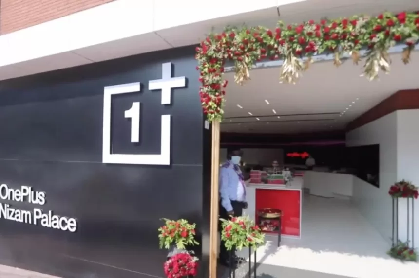 „OnePlus“ atidarė didžiausią savo parduotuvę, kuri atspindi kompanijos įvaizdį