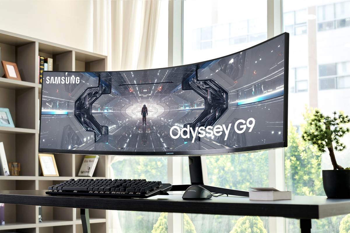 Žaidimų mėgėjams tai patiks: „Samsung“ pristatė įspūdingą monitorių