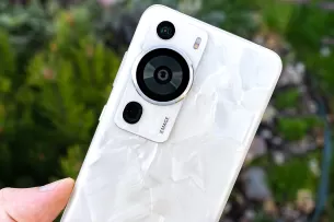 „Huawei“ ruošiasi mobilios fotografijos revoliucijai: jau netrukus gali debiutuoti flagmanai su naujos kartos objektyvais