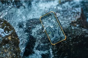 „Ulefone“ ruošia pirmąjį itin atsparų telefoną su „Android 10“ versija