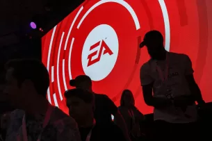 EA pasisakė dėl dirbtinio intelekto įtakos žaidimams: jų kūrimas vyks greičiau, bet žaidėjų laukia ir blogos naujienos