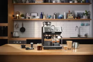 Kad kava namuose būtų it prabangiame restorane: kaip tinkamai išsirinkti naują kavos aparatą?