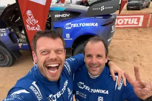 Fantastiškas Vaidotas Žala: „Teltonika Racing“ ekipažas devintajame Dakaro greičio ruože užfiksavo puikų rezultatą
