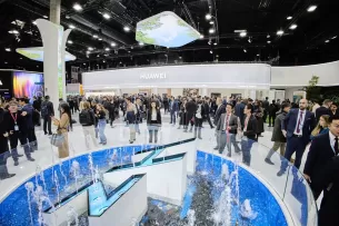 Tarptautinėje technologijų parodoje – dėmesys pažangiausiems „Huawei“ įrenginiams