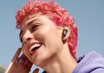 „OnePlus“ pristatė nė 20 eurų nekainuojančius ausinukus: naujasis „Buds V“ pasiūlys puikų baterijos tarnavimo laiką ir „Bluetooth 5.3“ ryšio technologiją