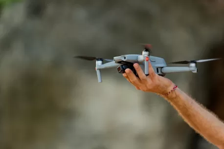 Kiekvienas drono savininkas turėtų suklusti: svarbi informacija, kurią privalu žinoti kiekvienam