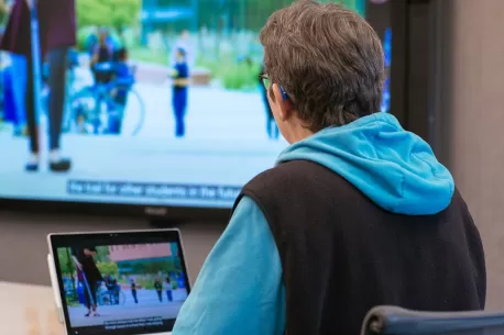 Naujosios „Microsoft“ technologijos neįgaliems žmonėms suteiks daugiau galimybių