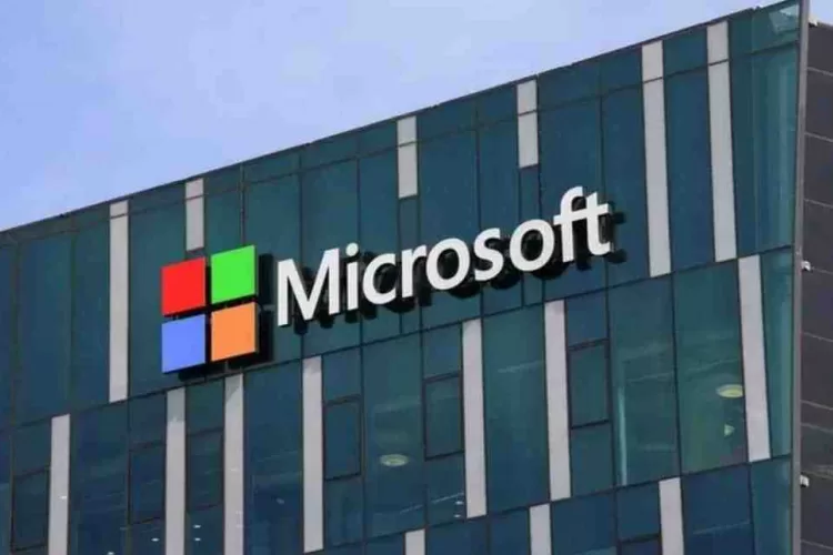 Programišiai ir toliau terorizuoja didžiąsias kompanija: „Microsoft“ patvirtino patirtą kibernetinę ataką