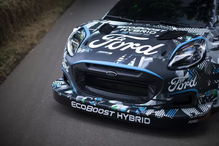 Ryškūs pokyčiai Pasaulio ralio čempionate: „Ford“ varžysis su hibridiniu „Puma Rally1“ automobiliu