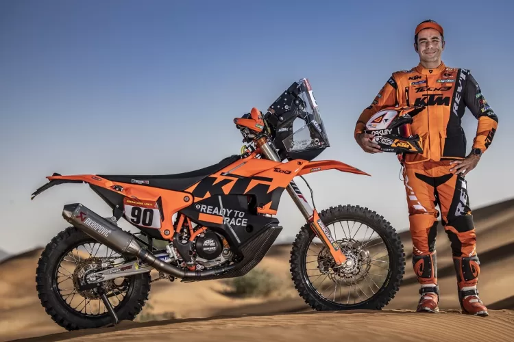 Dukart „MotoGP“ čempionas debiutuos Dakaro ralyje: „Tai yra visiškai kitas pasaulis“