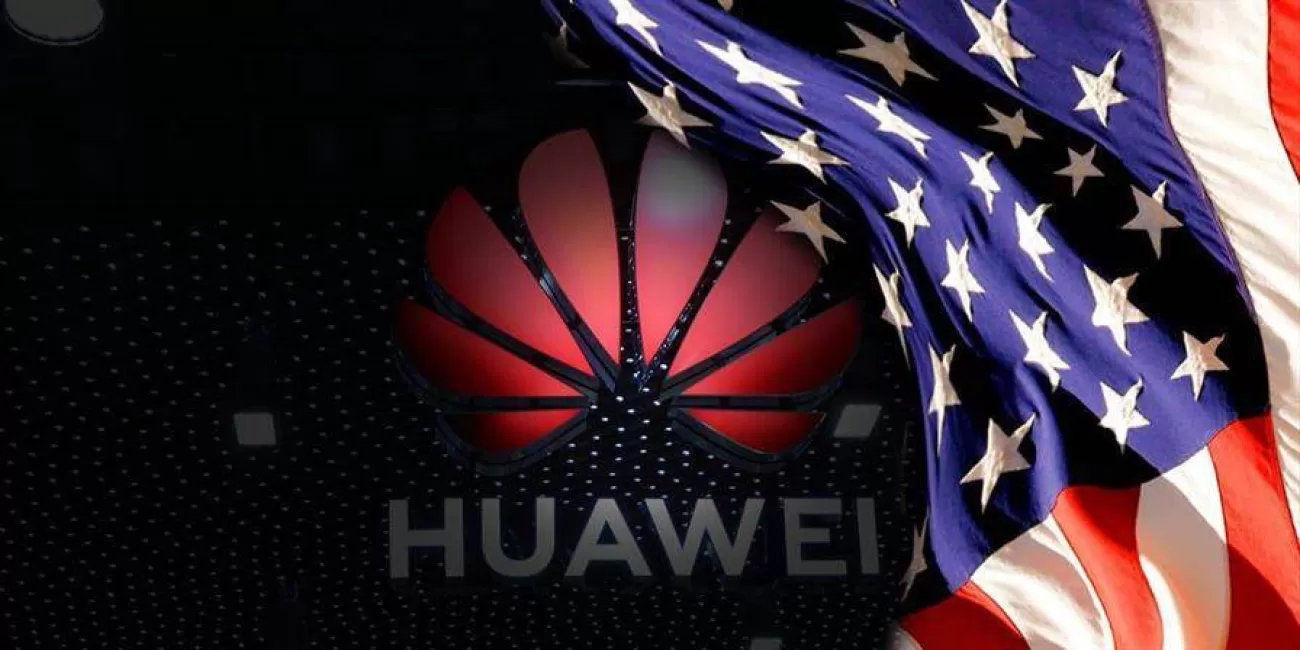 „Huawei“ problemos ir toliau nesibaigia: Kinijos milžinė sulaukė dar vieno skaudaus smūgio iš JAV