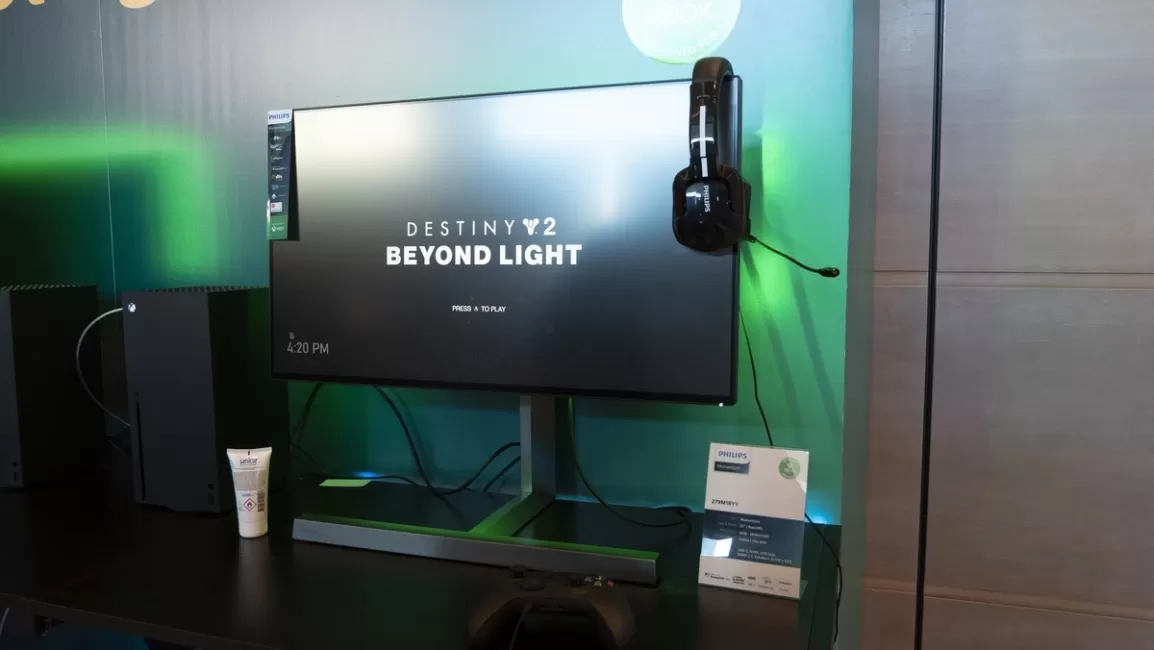 Naujas „Philips Momentum“, skirtas „Xbox“: optimalus 120 Hz naujos kartos konsolės žaidimo potyris dabar su 32 colių ir 27 colių monitoriais