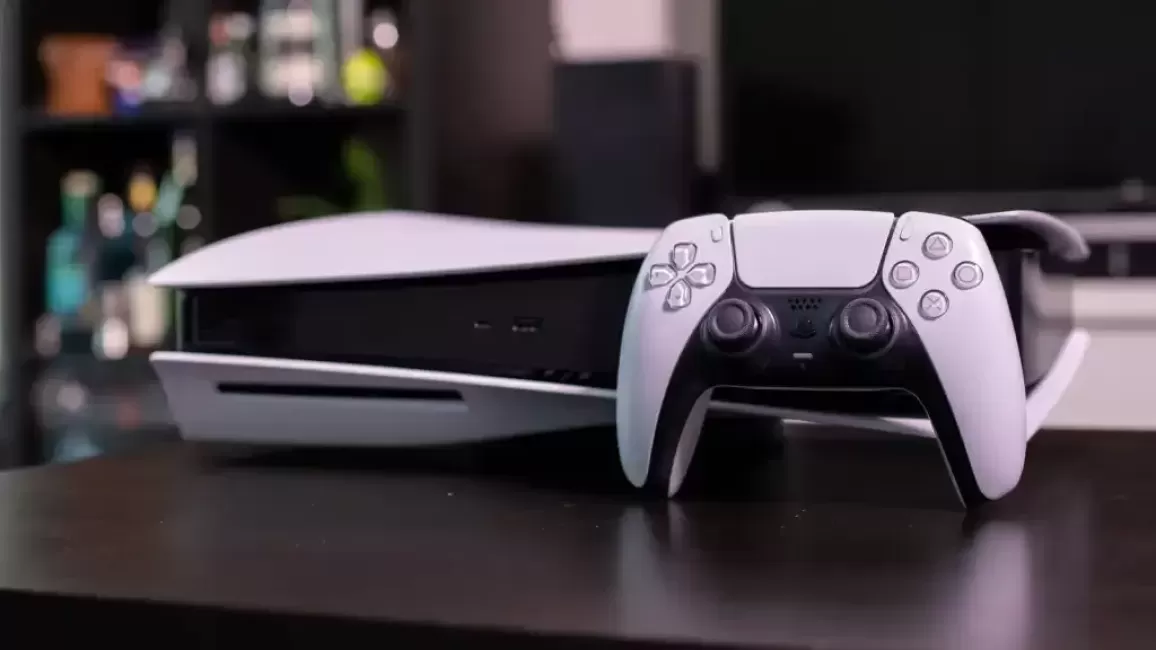 Naujoji „PlayStation 5“ versija yra kiek kitokia: paaiškėjo, kuo ypatingas kompiuteriuose naudojamas lustas