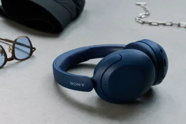 „Sony“ plečia belaidžių ausinių asortimentą: pristatyti du visiškai skirtingi produktai, kurie patiks daugeliui