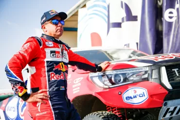 COVID-19 pradėjo Dakaro ralio dalyvių korekcijas: „Toyota“ neteko 2009 metų lenktynių čempiono