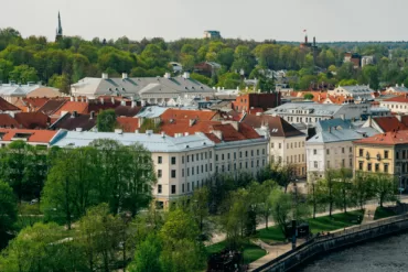 „Bitė“ stiprina pozicijas Estijoje: net 15 metų teiks duomenų perdavimo paslaugas