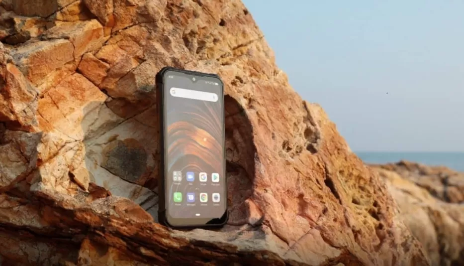 „Ulefone“ pristatė naują itin atsparų „Armor 7“ išmanųjį telefoną su triguba kamera