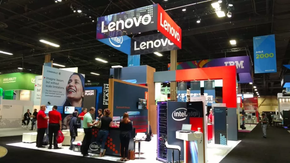„Lenovo“ ruošia žaidėjams skirtą telefoną su 4 TB vidinės atminties