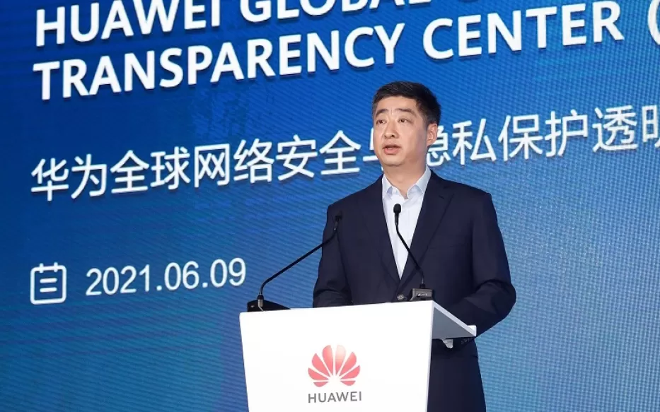 „Huawei“ stiprina vartotojų duomenų apsaugos pajėgas: atidarė naują kibernetinio saugumo centrą