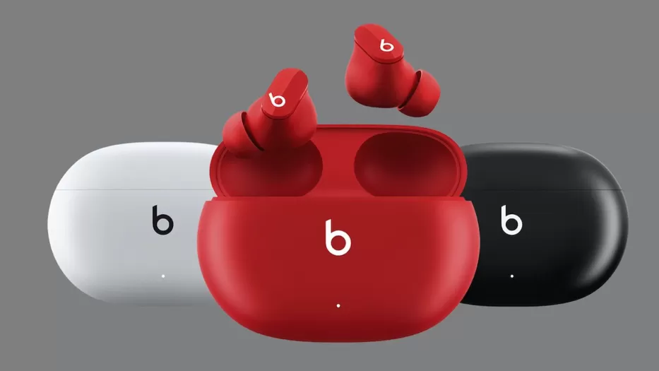 „Beats" pristatė naujus ausinukus: tikrasis „AirPods" konkurentas?
