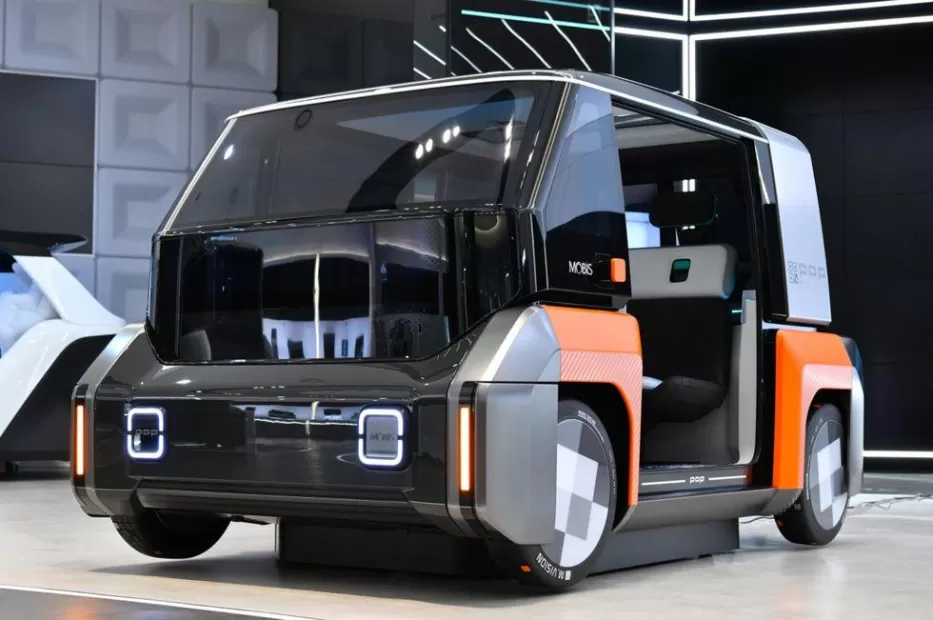 Mūsų laukianti kelionių ateitis: „Hyundai“ pademonstruotas transporto priemonę iš ateities