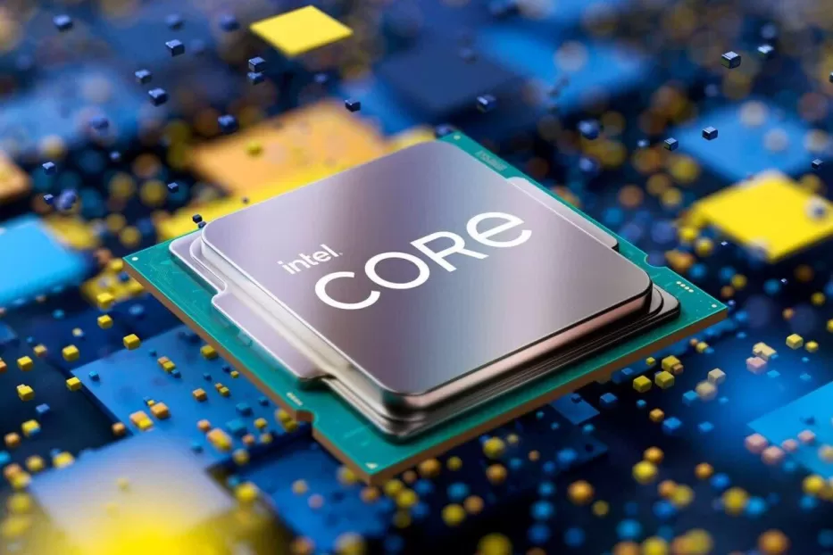 Nutekinti galingiausio „Intel Core“ šeimos nario testų rezultatai: ar „i9-12900HK“ išgelbės „Intel“?