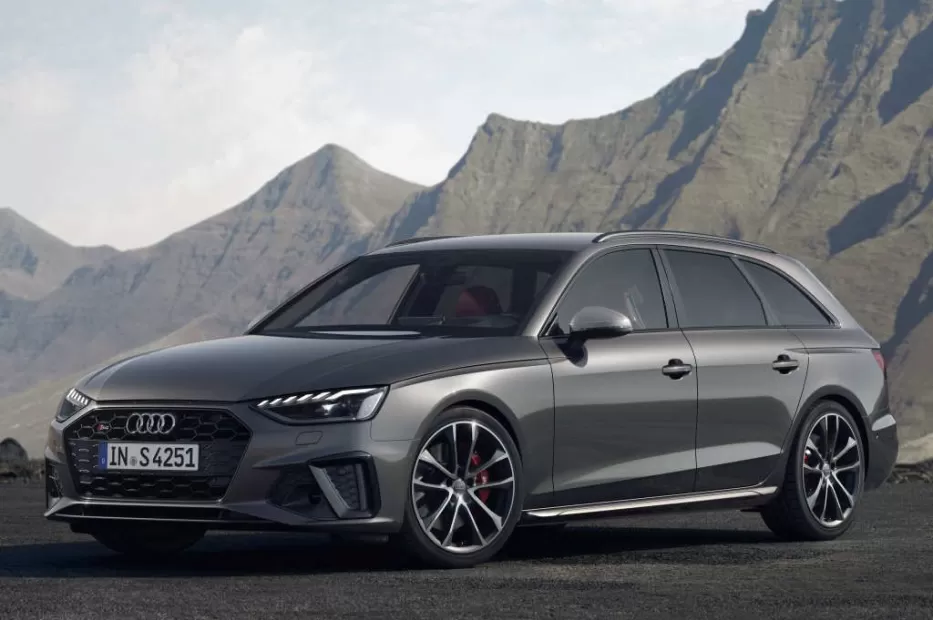Vidaus degimo variklių eros pabaiga: „Audi” nebegamins benzinu ir dyzelinu varomų automobilių