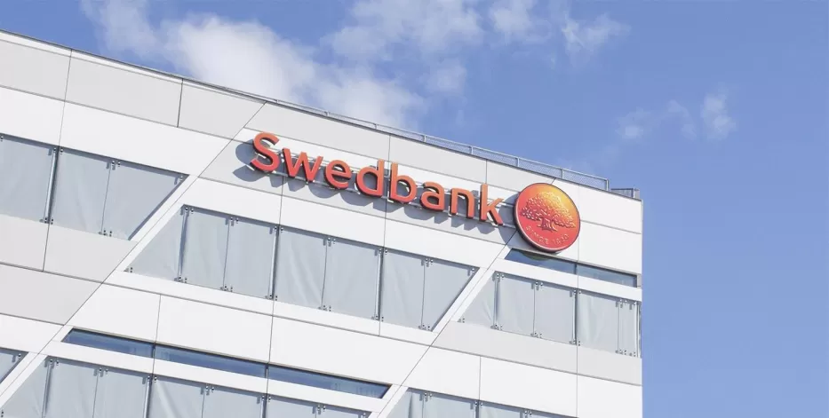„Swedbank“ siunčia perspėjimą savo klientams: šį savaitgalį gali tekti susidurti su tam tikrais trikdžiais, suklusti turėtų kiekvienas