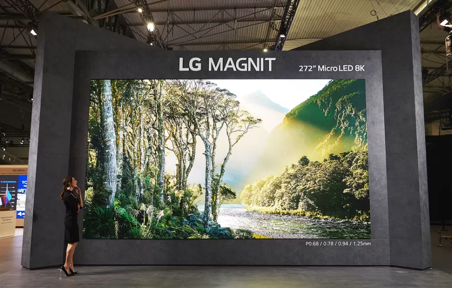 LG pademonstravo ateities sprendimus: įspūdingi sprendimai ir sunkiai suvokiamo dydžio televizorius
