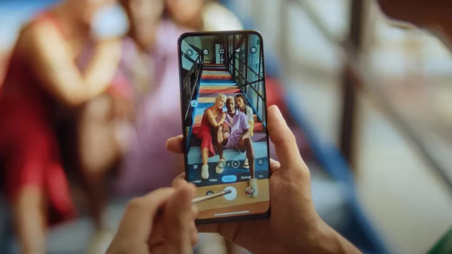 „Motorola“ pristatė dar vieną naują telefoną: oficialiai debiutavo naujasis „Moto G Stylus 5G (2023)“, tačiau europiečiams dar teks palaukti
