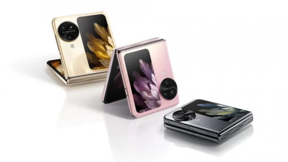 „Oppo“ pristatė išskirtinį atlenkiamą telefoną: oficialiai debiutavo naujasis „Find N3 Flip“ modelis su išskirtine kamerų sistema