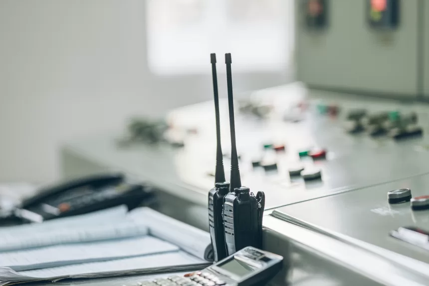 RRT siunčia perspėjimą: nuo šiol už nelegaliai laikomus radijo ryšio perėmimo įrenginius gresia atsakomybė