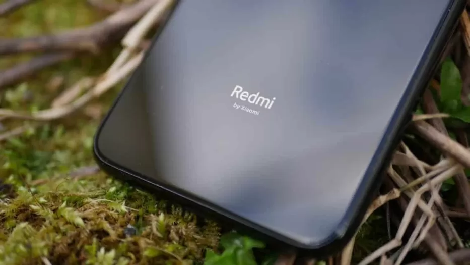 Dukterinė „Xiaomi“ kompanija „Redmi“ ruošia pirmąjį savo flagmaną
