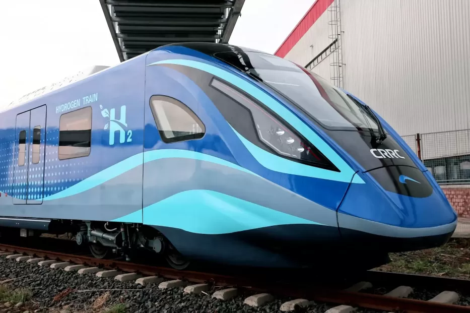 Kinijoje pademonstruota transporto rinkos ateitis: pristatytas greičiausias toks traukinys, nustebinsiantis savo išskirtinėmis savybėmis