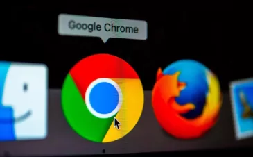 Populiariausia naršykle ir toliau išlieka „Google Chrome“, o „Microsoft“ rizikuoja prarasti savo pozicijas