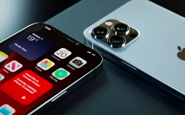 Šiemet sulauksime „iPhone 17“ serijos išmaniųjų telefonų, kurie gali pasiūlyti svarbius dizaino pasikeitimus, jau dabar aiškėja, ką sugalvojo „Apple“