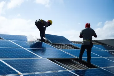 Danijos atsinaujinančios energetikos įmonė „Nordic Solar“ kartu su šalies energetikos sektoriaus lyderiais ir Danijos ambasada atidaro didžiausią Lietuvoje saulės energijos parką
