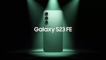 „Samsung“ ruošia pigesnį „Galaxy S24“ flagmanų variantą: naujasis įrenginys aptiktas „Samsung“ serveriuose, tačiau oficialaus pristatymo dar teks palaukti