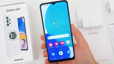 Dar vienas nebrangus „Samsung“ telefonas sulaukė „Android 14“ atnaujinimo: bendrovė naujausią programinę įrangą pasiūlė ir „Galaxy A23 4G“ modelio turėtojams