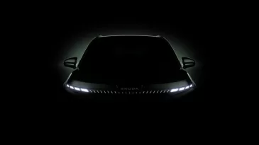 „Škoda“ pasidalino pirmosiomis naujojo elektromobilio nuotraukomis: atskleidžia visiškai naują dizaino kalbą, pristatymas jau rudenį