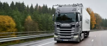 Autonominių sunkvežimių Europos keliuose tikimasi 2030-aisiais