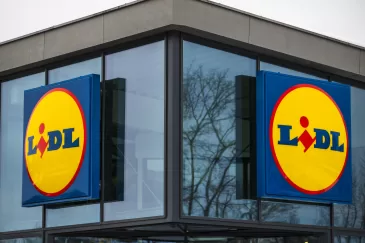 „Lidl“ atnaujino šviežios mėsos ir jos gaminių pakuotes: ne tik užtikrins geriausias gaminių laikymo sąlygas, bet matomi ir aiškūs tvarumo siekiai