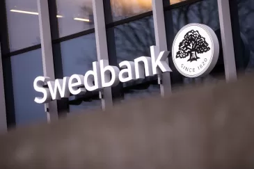 Reaguoti privalo kiekvienas „Swedbank“ klientas: banko atstovai paskelbė kritinės svarbos informaciją, apie tai turėtų žinoti kiekvienas, besinaudojantis banko paslaugomis