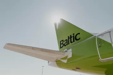 „airBaltic“ dalinasi populiariausiomis didžiojo išpardavimo kryptimis: išanalizavus bilietų pardavimus, paaiškėjo, kad šiuo metu populiariausios kryptys yra Tenerifė